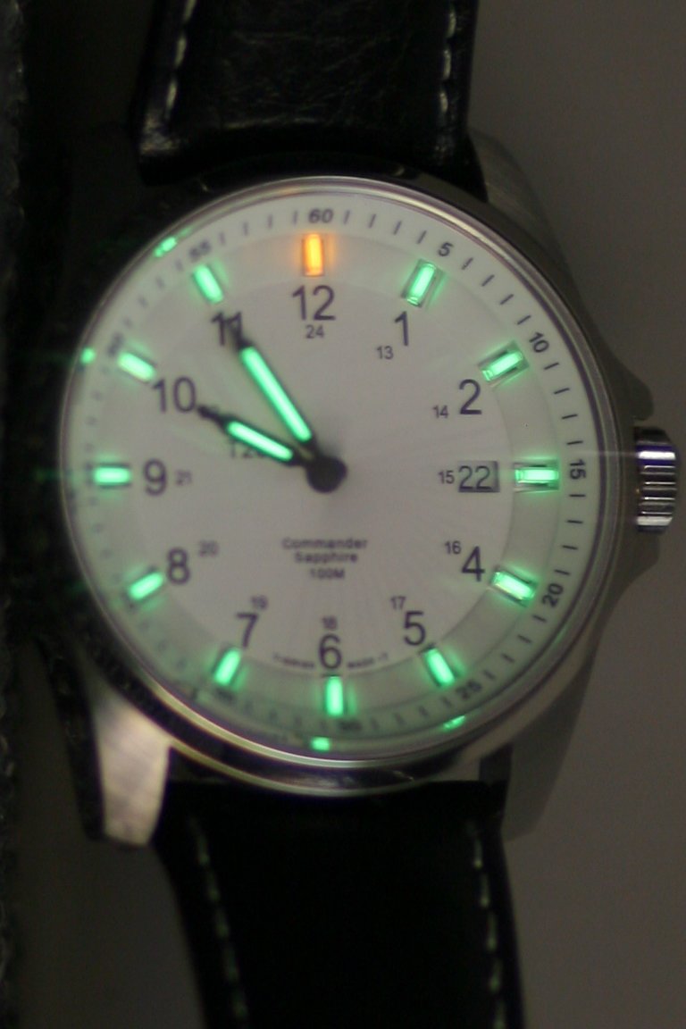 Tritium-watch.jpg